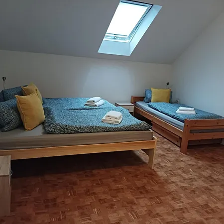 Iris Διαμέρισμα *